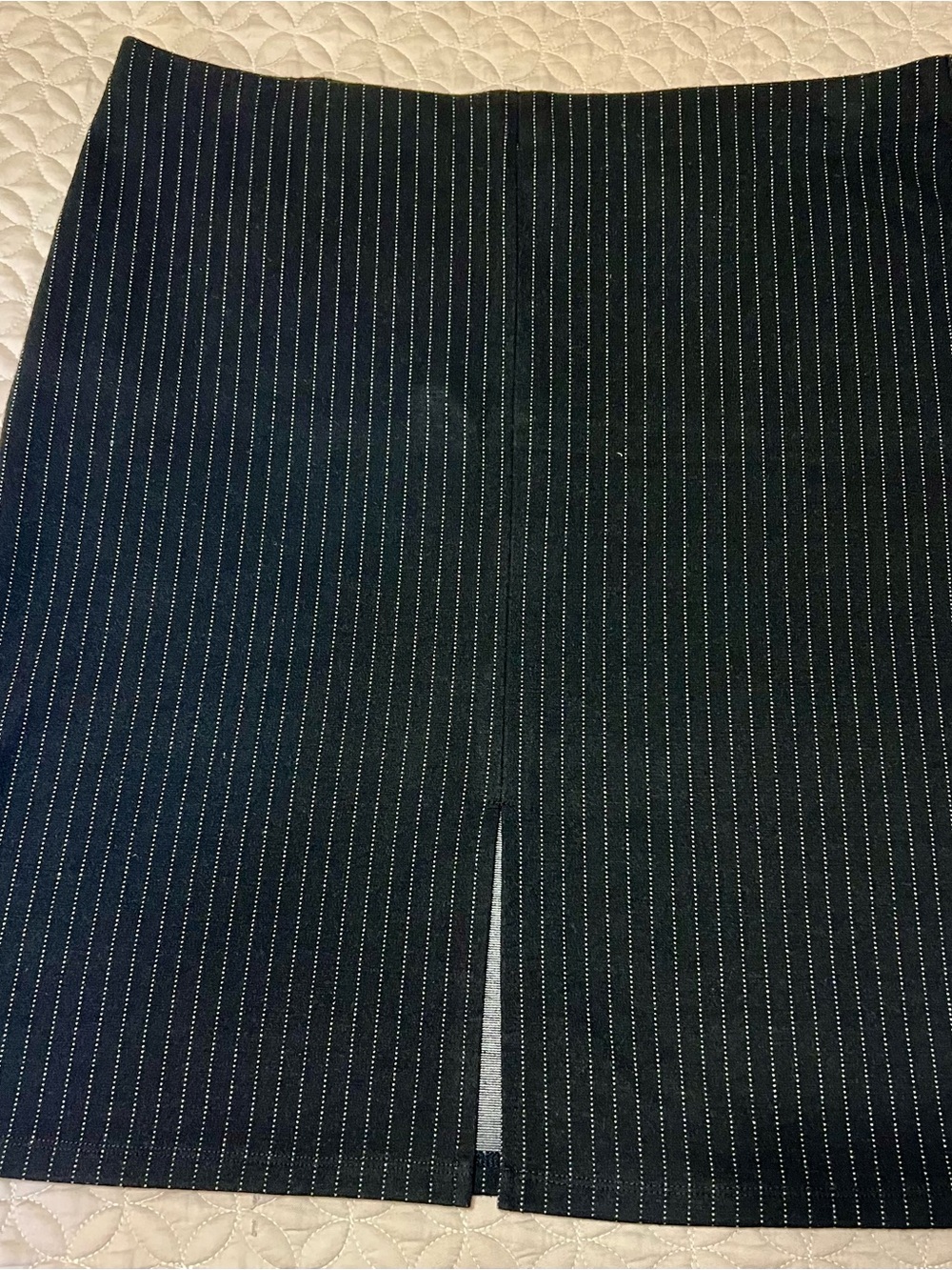 H&M black pinstriped pencil skirt size XL slit in front